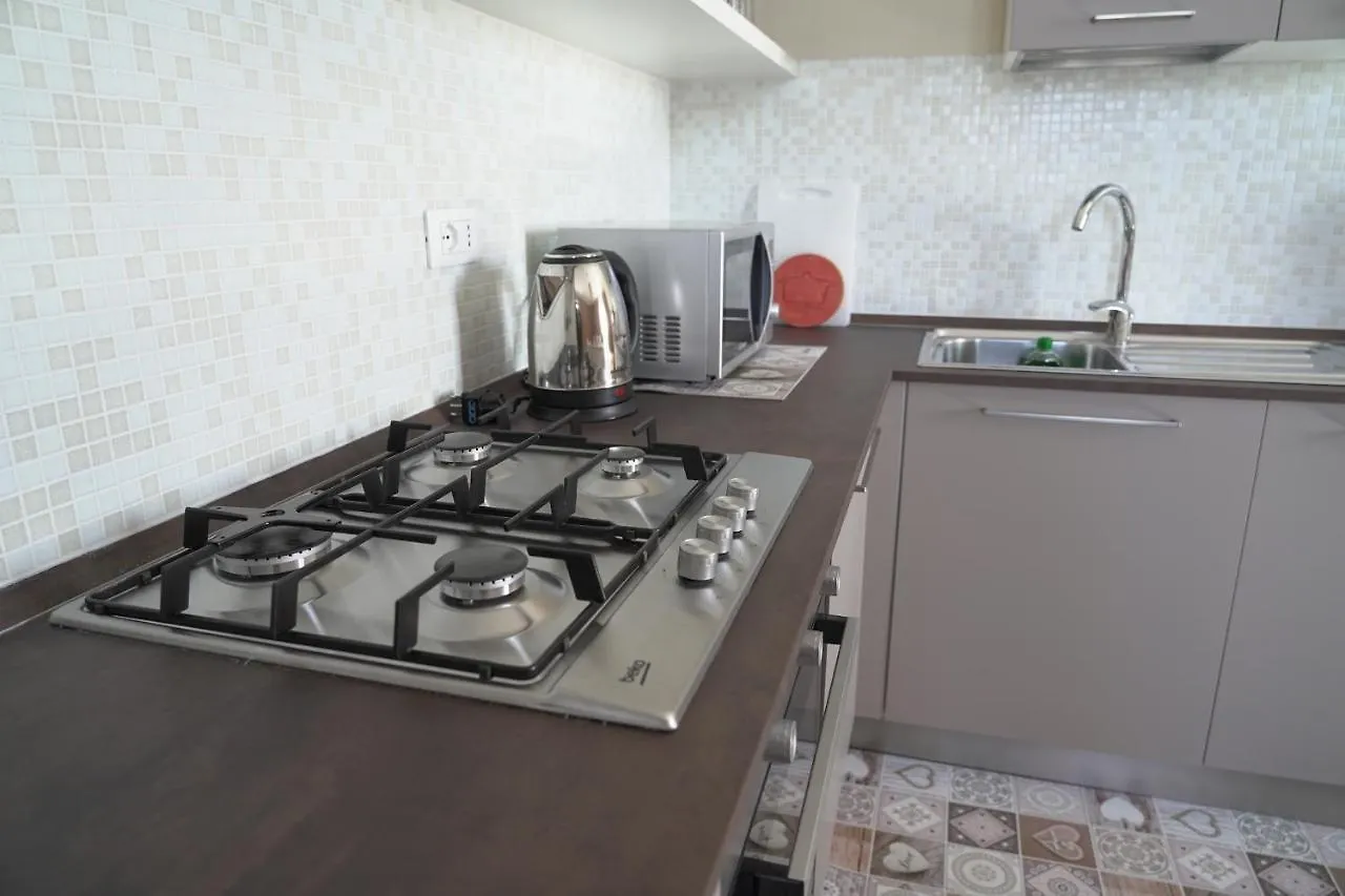 Cascina Riva Hotel Leggiuno 0*,